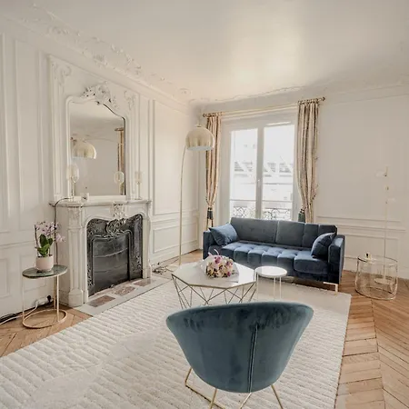 3 Bedrooms With Lift Near Eiffel Tower Paris15 Apartment